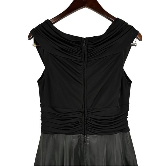 Tadashi Shoji Black Pleated Fit and Flare Midi Dress - Picture 11 of 16